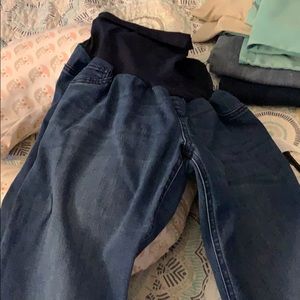 Maternity skinny jeans